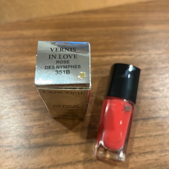 NEW LANCOME Vernis in Love - Rose Des Nymphes - 351B - Picture 6 of 6